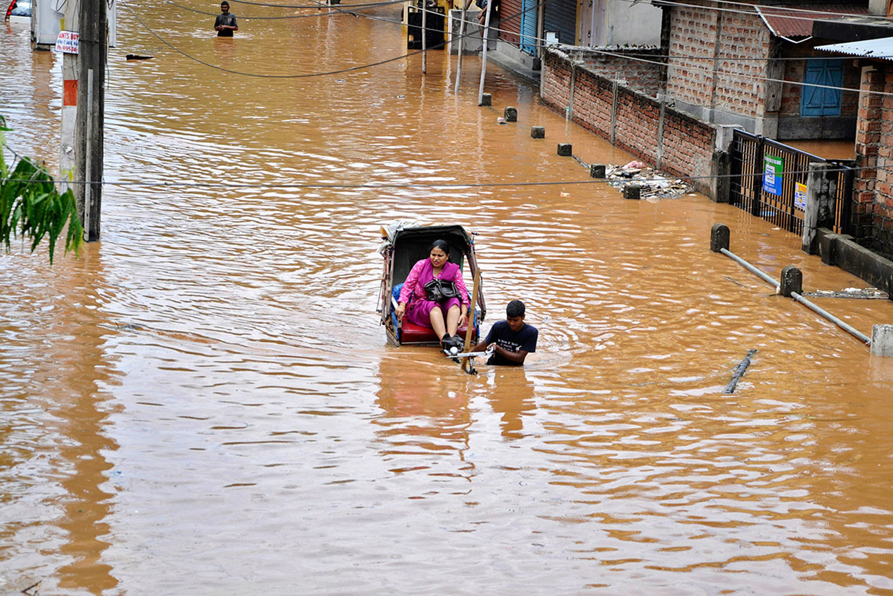 ভারতে বন্যায় মৃত ২২৫, ক্ষতির মুখে ২২ লাখ চাষী