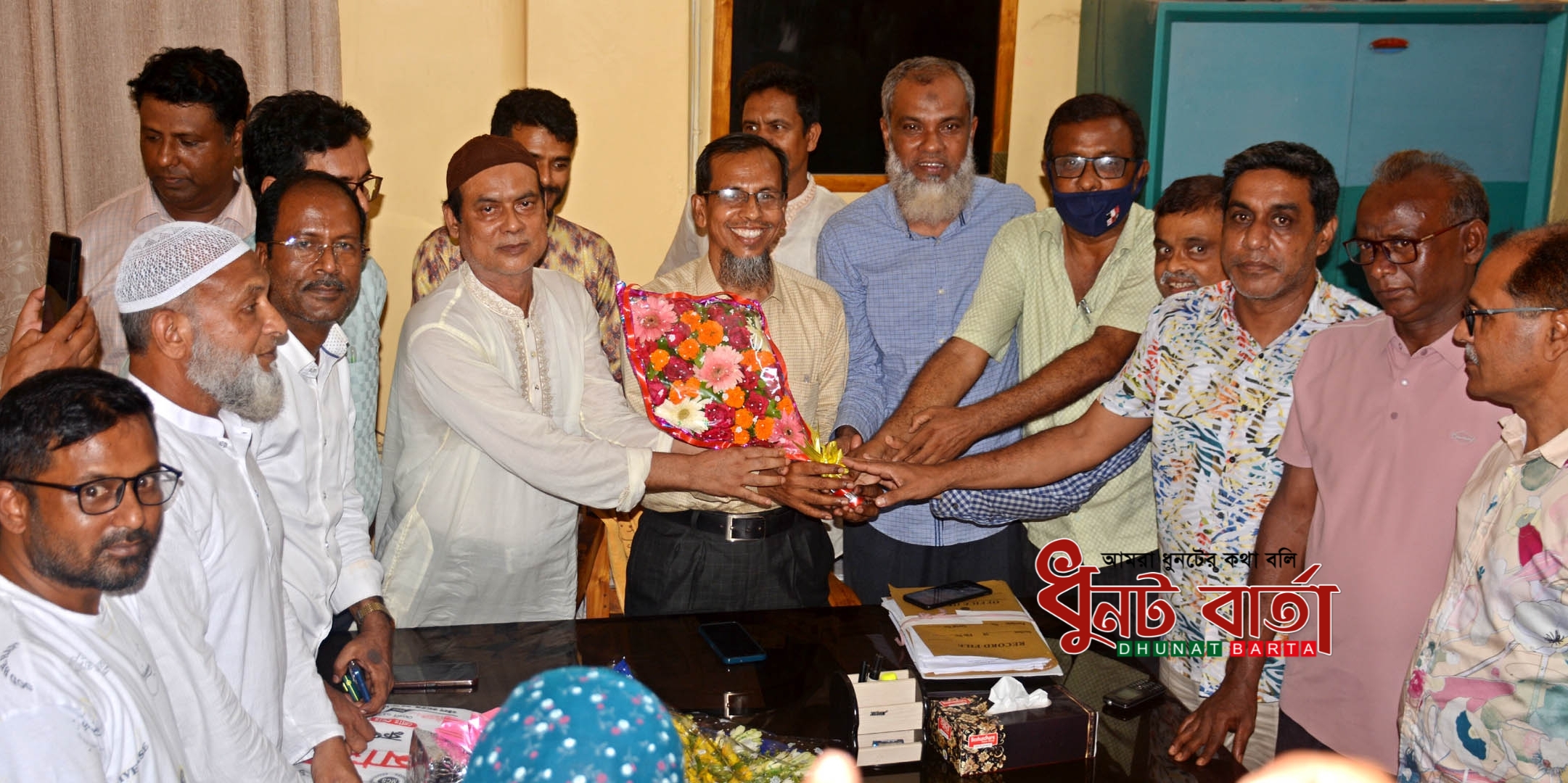 ধুনট হাইস্কুলের দা‌য়িত্ব নিলেন সোলায়মান আলী, পেলেন সংবর্ধনা